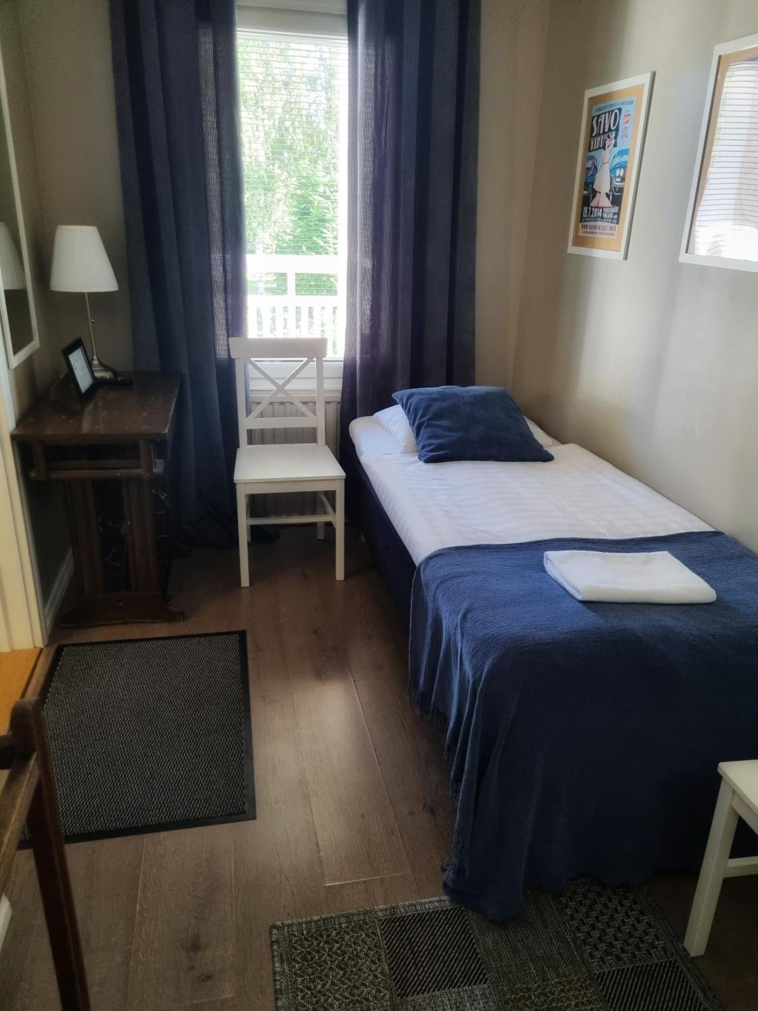 Wanha Neuvola Guesthouse ピエクサマキ エクステリア 写真